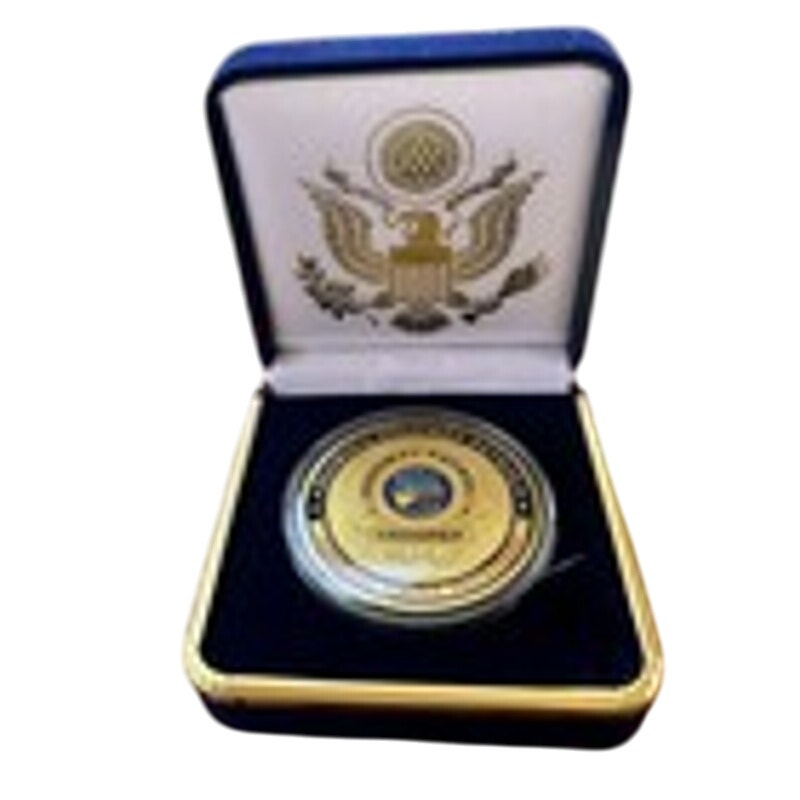 Department of Energy (DOE) Challenge Coin With Blue Velvet Case. Fast Shipping!