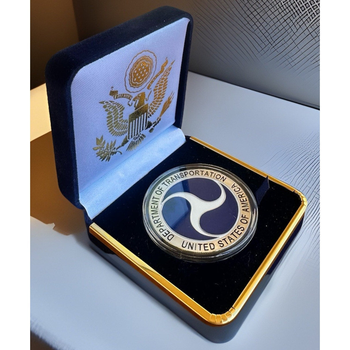 Department of Energy (DOE) Challenge Coin With Blue Velvet Case. Fast Shipping!