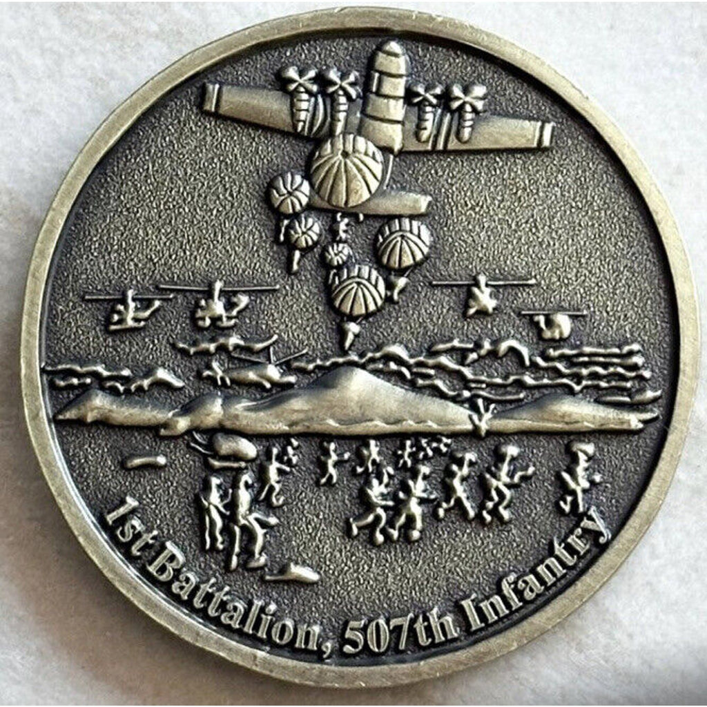 US ARMY PARATROOPER AIRBORNE School Fort Benning GA 1st Battalion COIN USA AMY