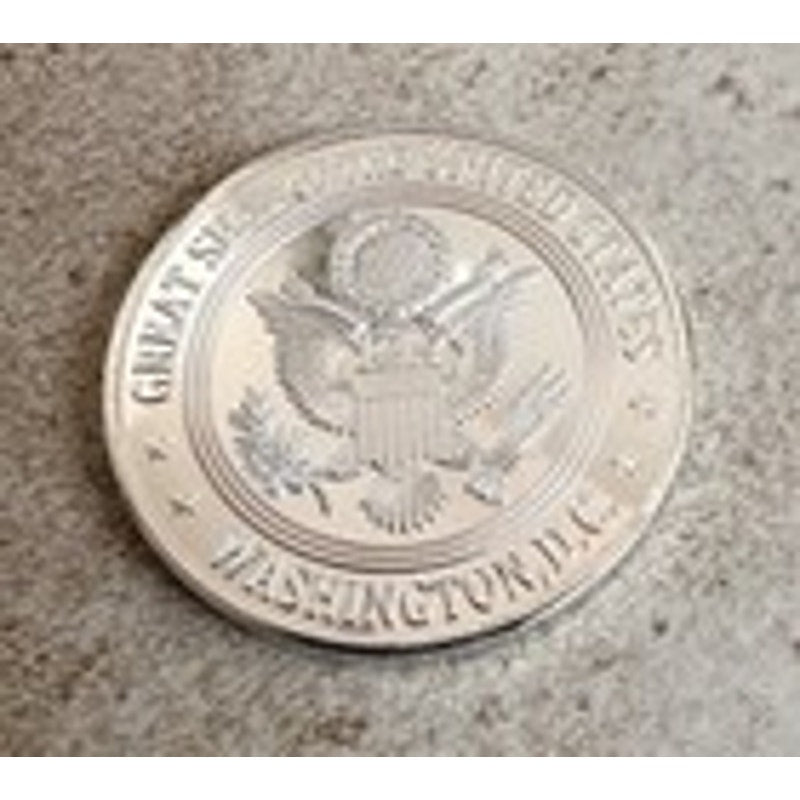 Department of Energy (DOE) Challenge Coin With Blue Velvet Case. Fast Shipping!