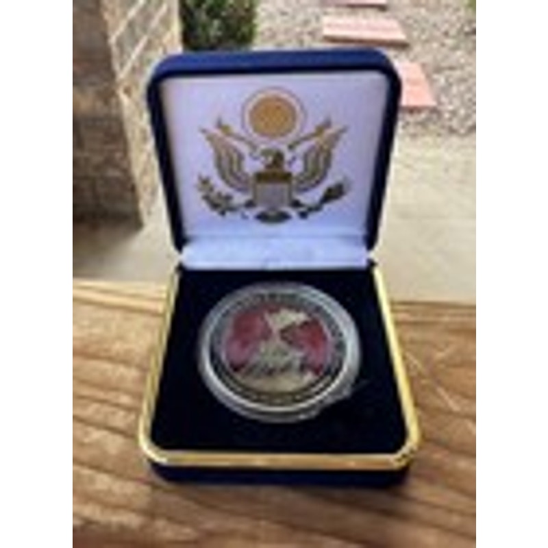 Department of Energy (DOE) Challenge Coin With Blue Velvet Case. Fast Shipping!