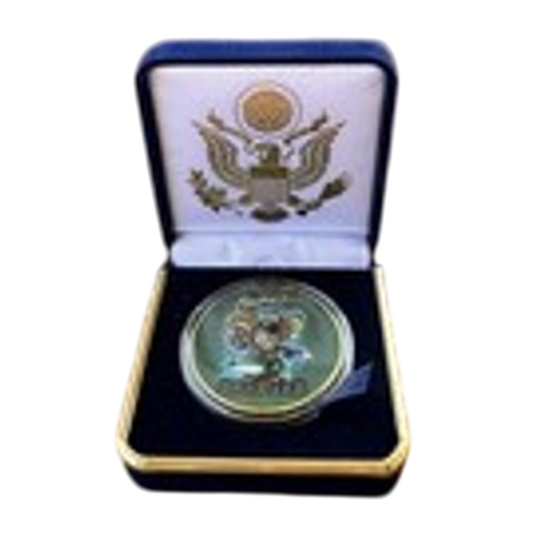 Department of Energy (DOE) Challenge Coin With Blue Velvet Case. Fast Shipping!