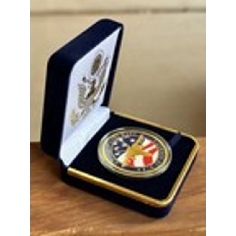 Department of Energy (DOE) Challenge Coin With Blue Velvet Case. Fast Shipping!