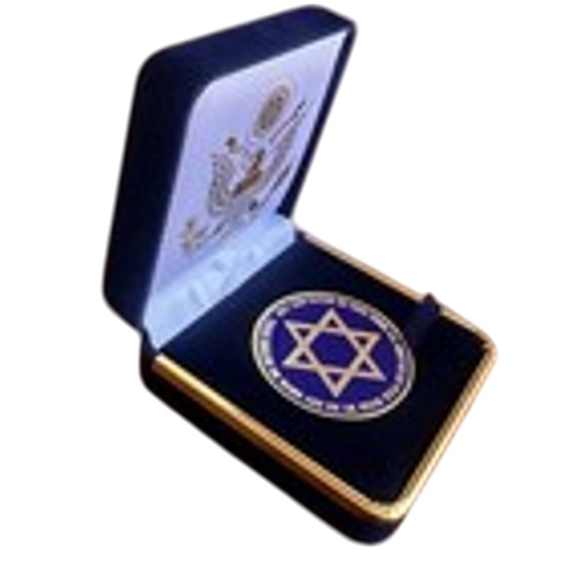Department of Energy (DOE) Challenge Coin With Blue Velvet Case. Fast Shipping!