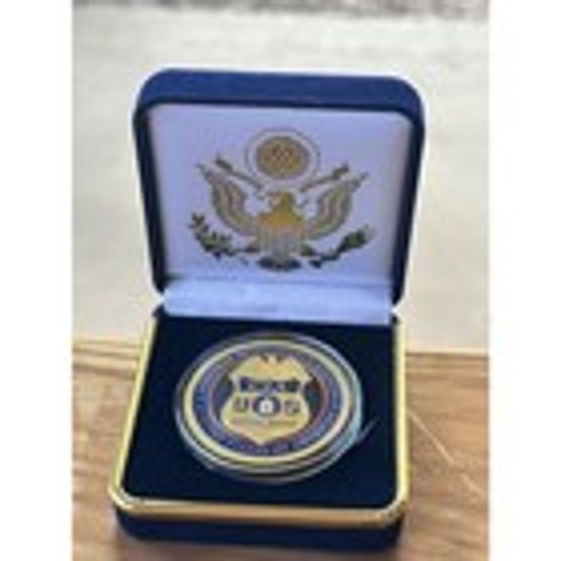 Department of Energy (DOE) Challenge Coin With Blue Velvet Case. Fast Shipping!