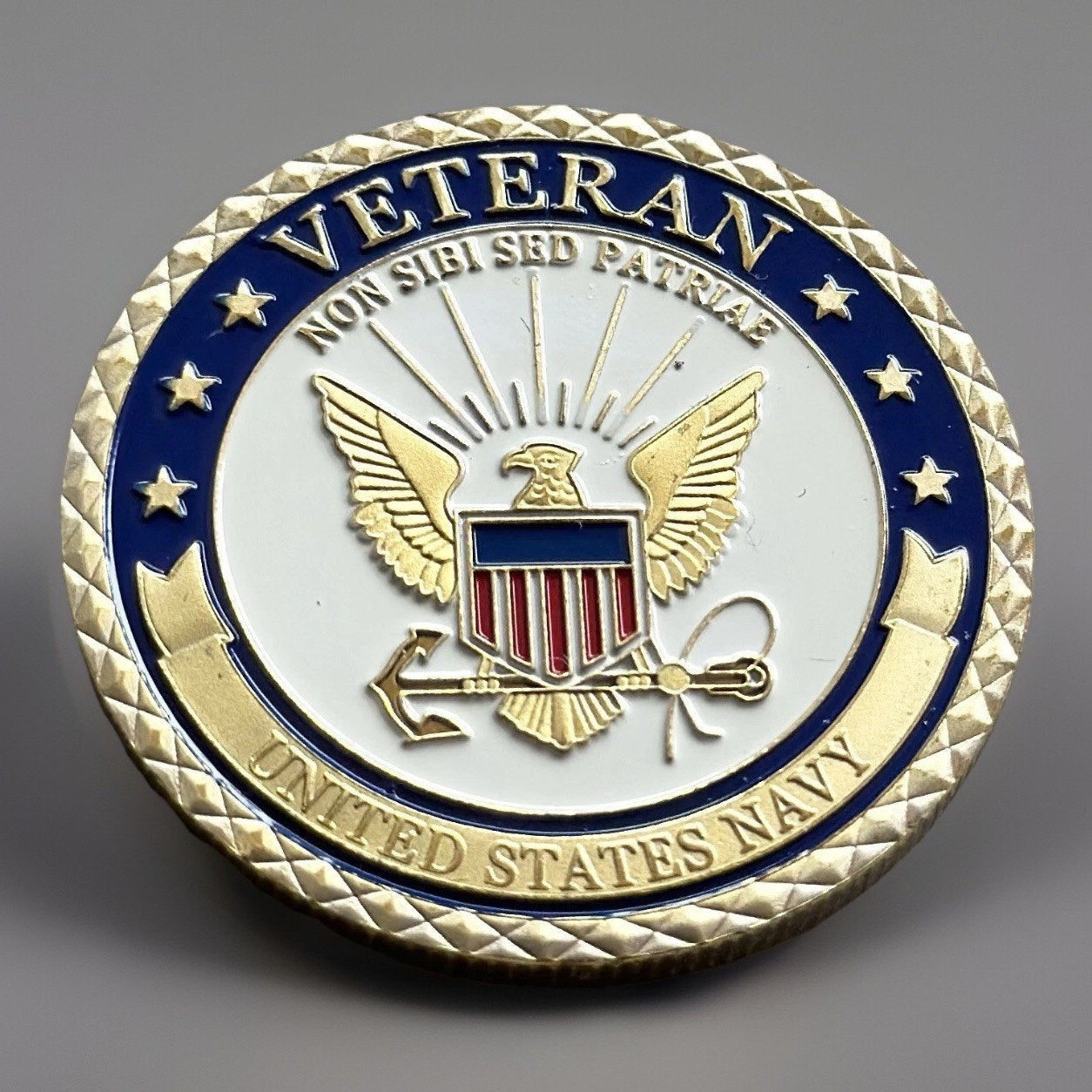 US NAVY VETERAN Challenge Coin With Black Velvet Case Retirement Award