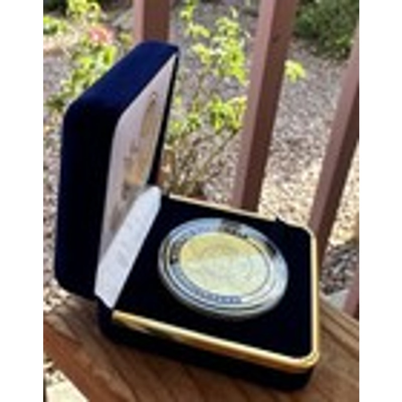 Department of Energy (DOE) Challenge Coin With Blue Velvet Case. Fast Shipping!