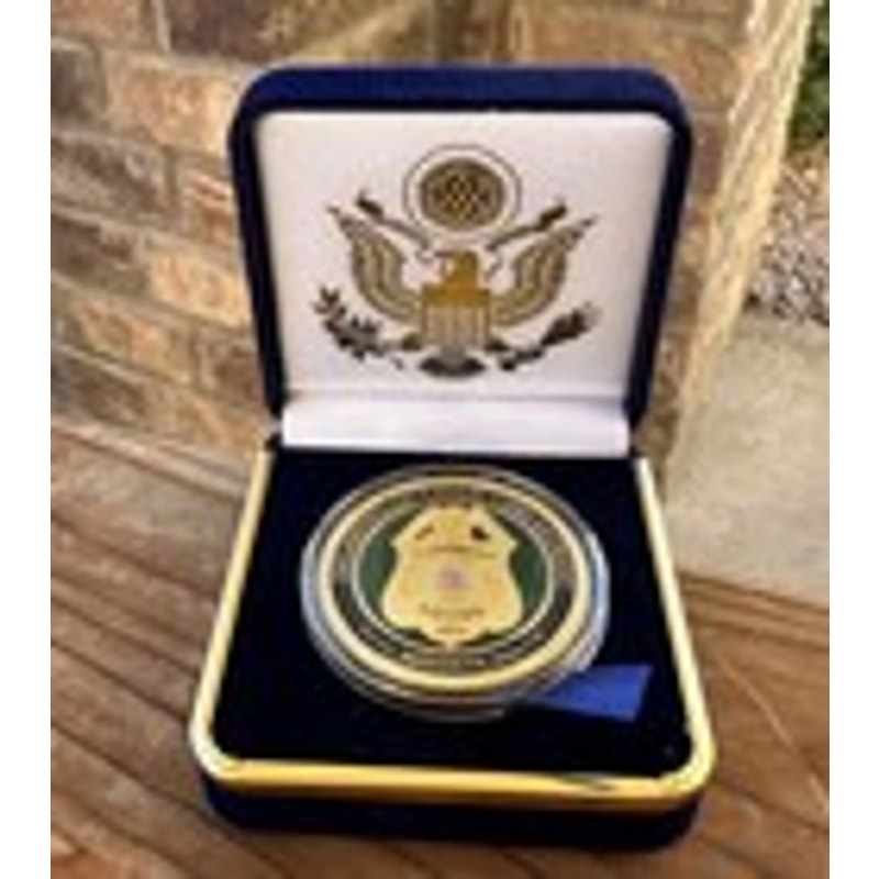 Department of Energy (DOE) Challenge Coin With Blue Velvet Case. Fast Shipping!