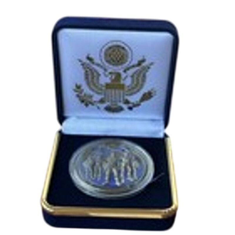 Department of Energy (DOE) Challenge Coin With Blue Velvet Case. Fast Shipping!