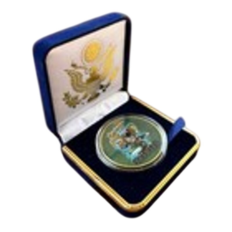 Department of Energy (DOE) Challenge Coin With Blue Velvet Case. Fast Shipping!