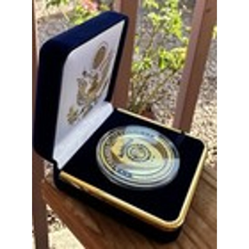Department of Energy (DOE) Challenge Coin With Blue Velvet Case. Fast Shipping!