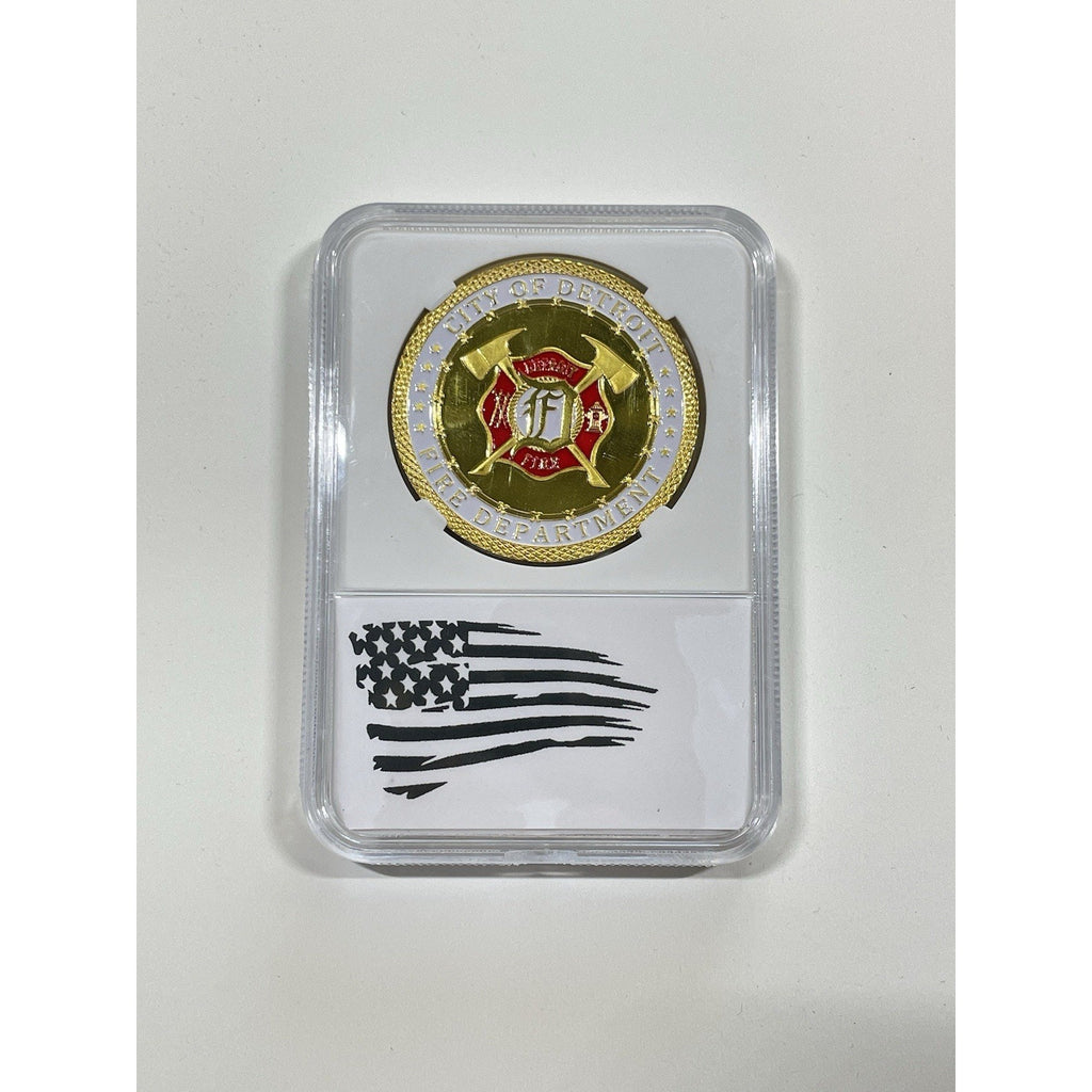 DETROIT Fire Dept. Challenge Coin In White Display Case. OFFICIAL LIC 23125
