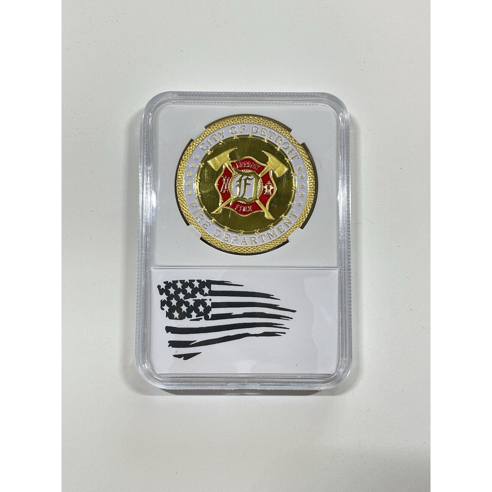 DETROIT Fire Dept. Challenge Coin In White Display Case. OFFICIAL LIC 23125