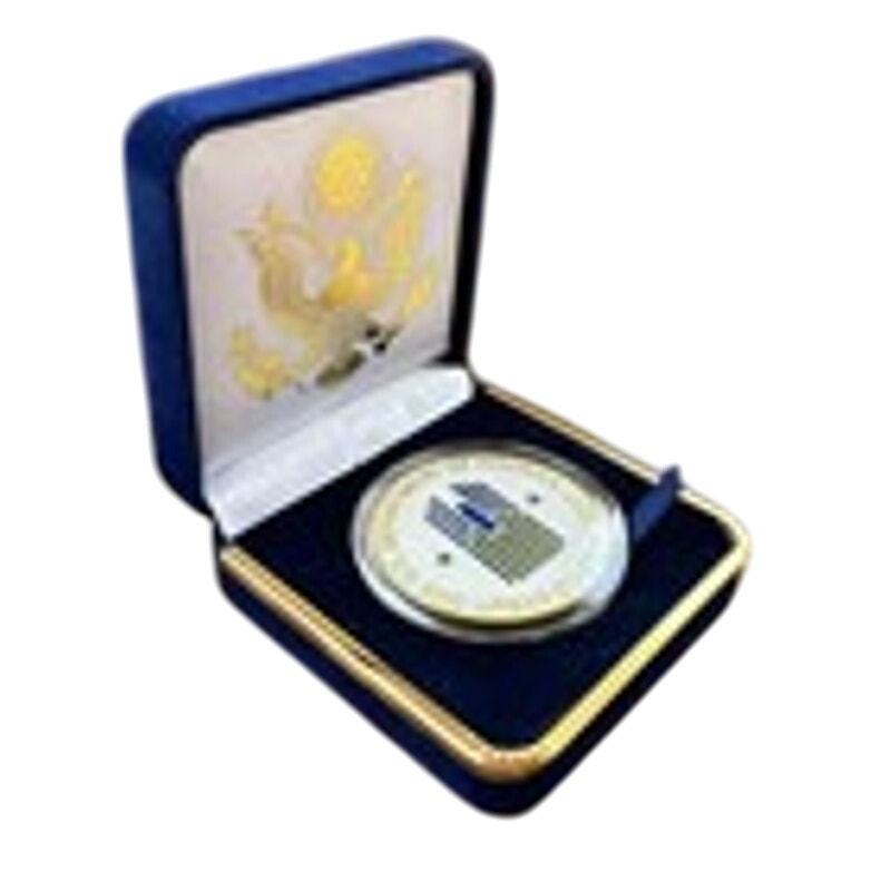 Department of Energy (DOE) Challenge Coin With Blue Velvet Case. Fast Shipping!