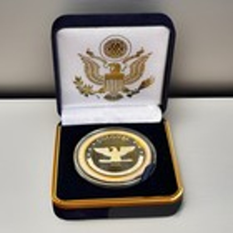 Department of Energy (DOE) Challenge Coin With Blue Velvet Case. Fast Shipping!
