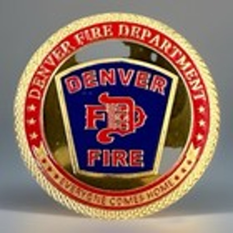 Department of Energy (DOE) Challenge Coin With Blue Velvet Case. Fast Shipping!