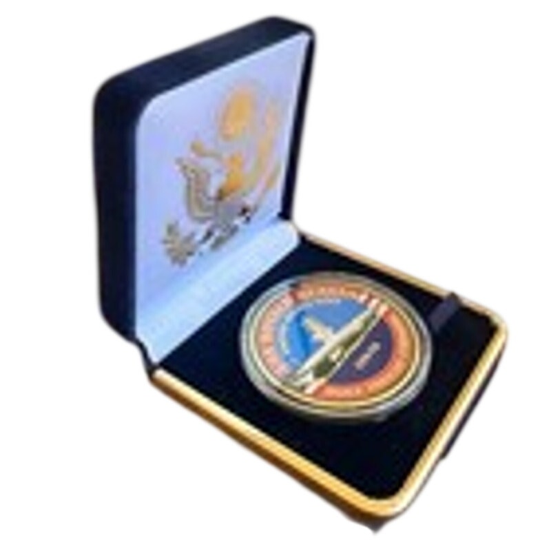 Department of Energy (DOE) Challenge Coin With Blue Velvet Case. Fast Shipping!