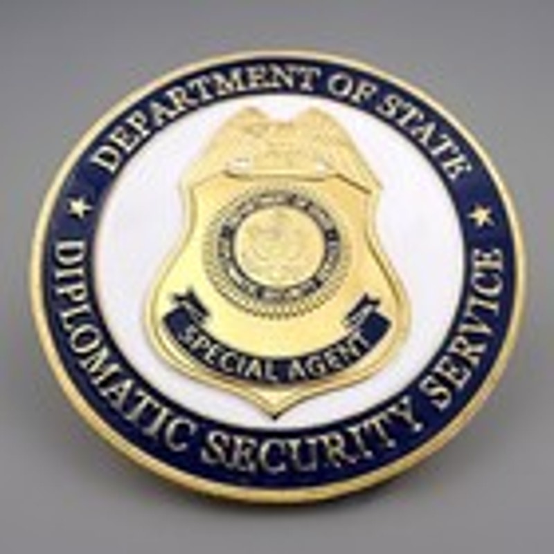 Department of Energy (DOE) Challenge Coin With Blue Velvet Case. Fast Shipping!