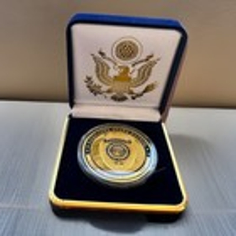 Department of Energy (DOE) Challenge Coin With Blue Velvet Case. Fast Shipping!