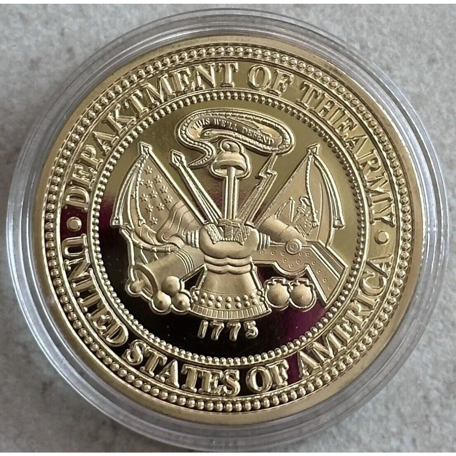 US ARMY " PRIVATE FIRST CLASS E-3 " Challenge Coin USA AMY