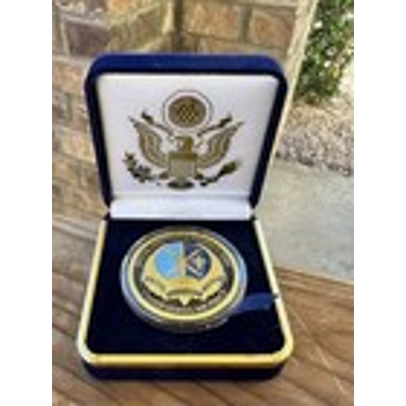 Department of Energy (DOE) Challenge Coin With Blue Velvet Case. Fast Shipping!