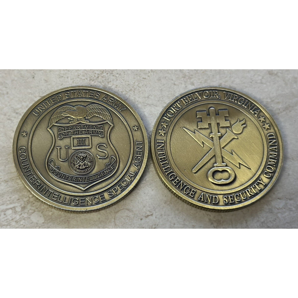 INSCOM US ARMY INTELLIGENCE AND SECURITY COMMAND Ft. Belvoir w/ Retirement Award