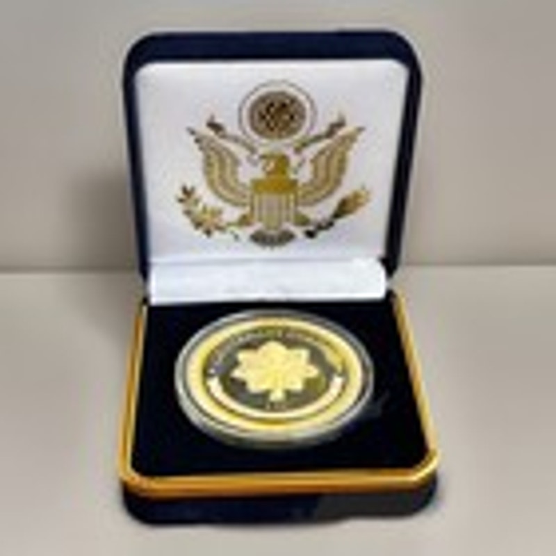 Department of Energy (DOE) Challenge Coin With Blue Velvet Case. Fast Shipping!
