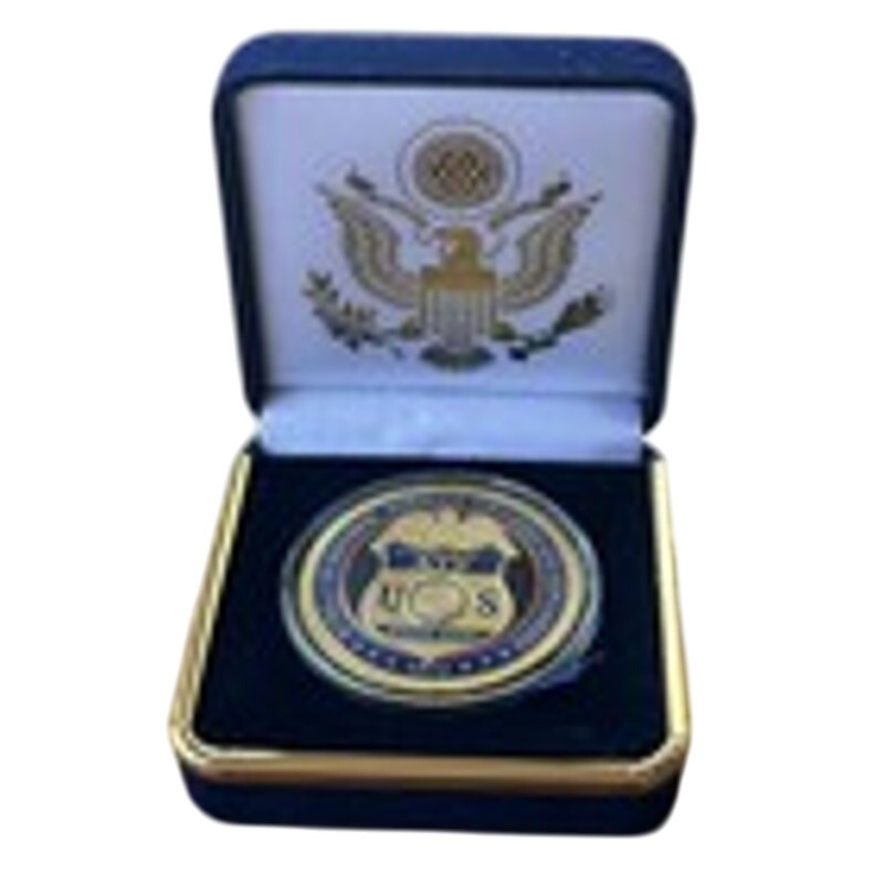 Department of Energy (DOE) Challenge Coin With Blue Velvet Case. Fast Shipping!
