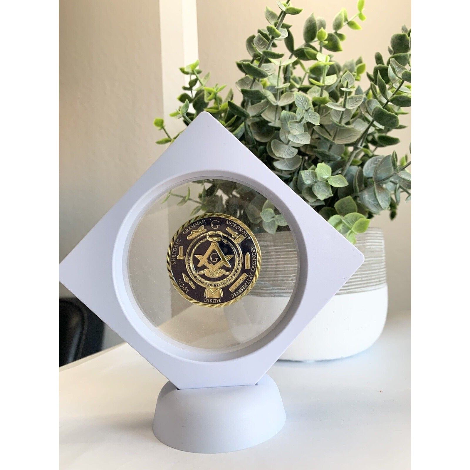 * Freemason Challenge Coin “Brotherhood Of Man Fatherhood Of God” Awesome Coin