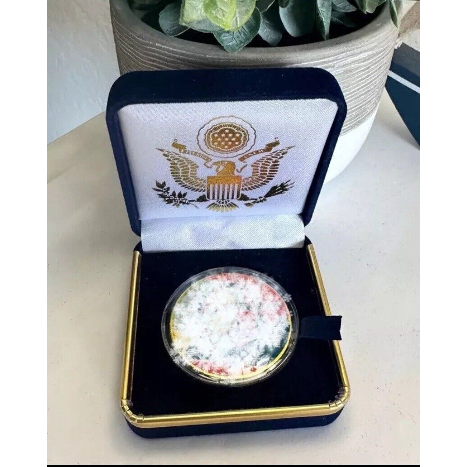 160th Special Operations Aviation RGT US Army SOAR Presidential Gift Box Coin