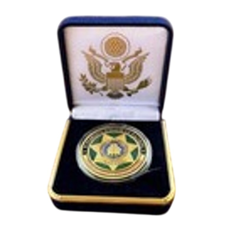 Department of Energy (DOE) Challenge Coin With Blue Velvet Case. Fast Shipping!