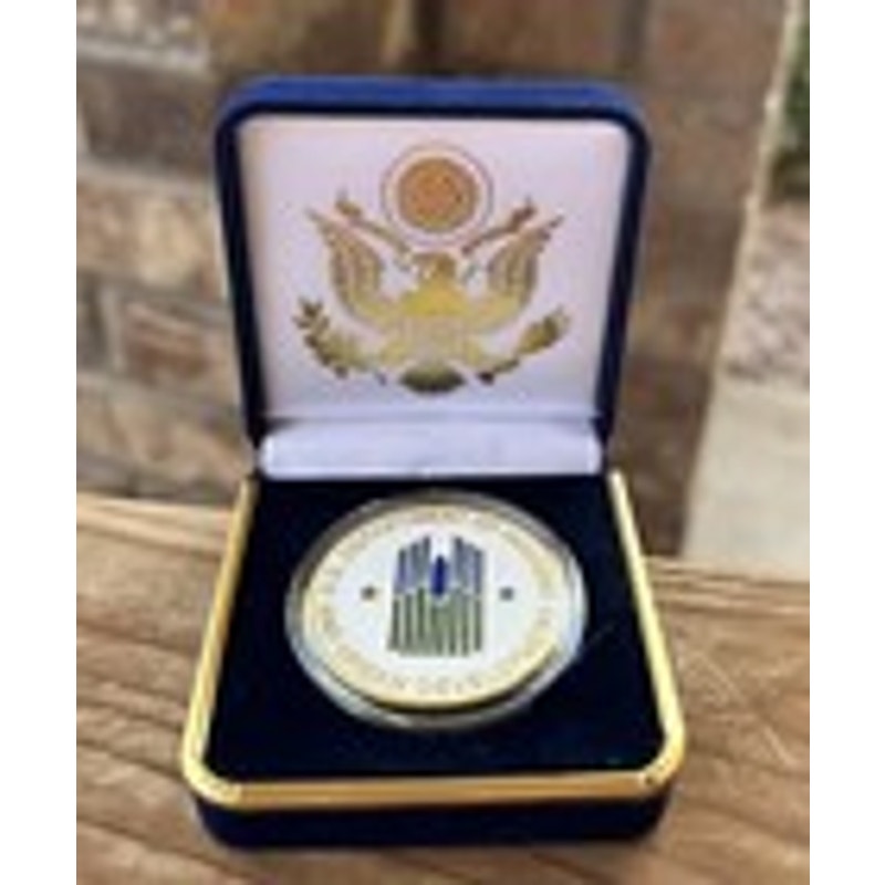 Department of Energy (DOE) Challenge Coin With Blue Velvet Case. Fast Shipping!