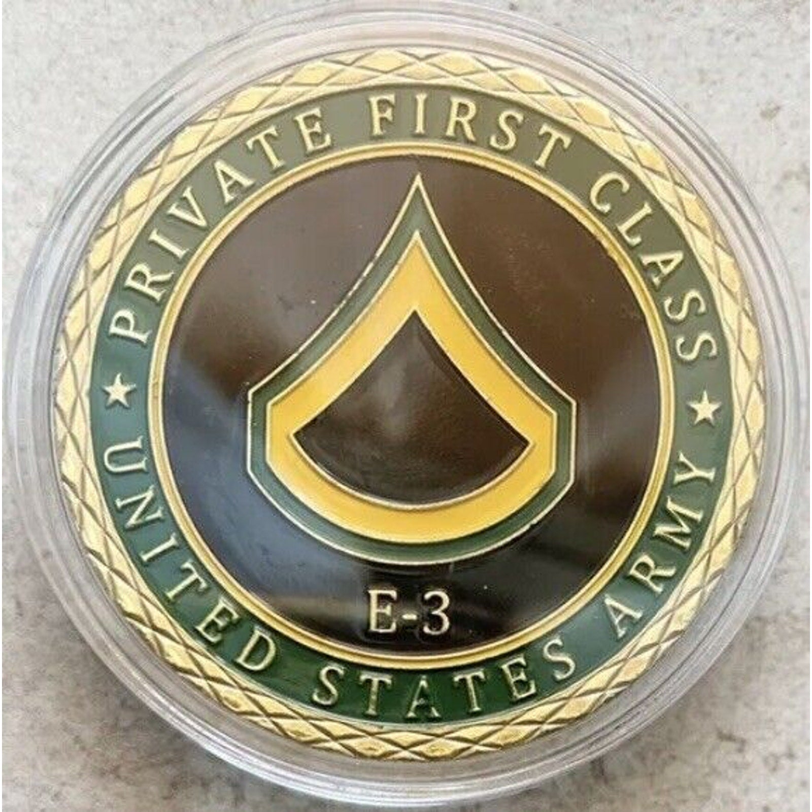 US ARMY " PRIVATE FIRST CLASS E-3 " Challenge Coin USA AMY