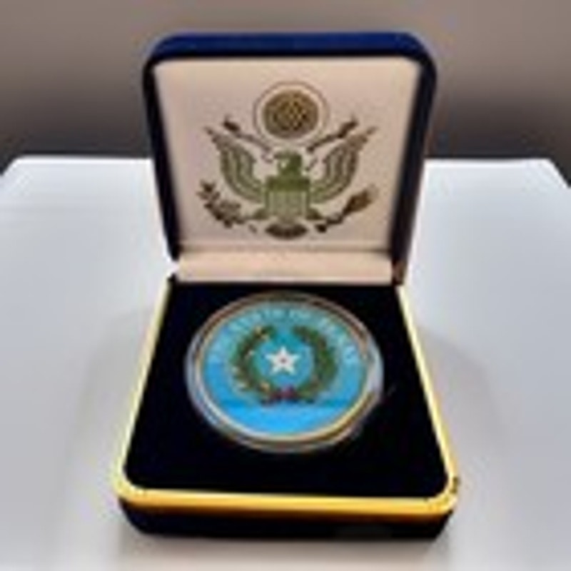 Department of Energy (DOE) Challenge Coin With Blue Velvet Case. Fast Shipping!