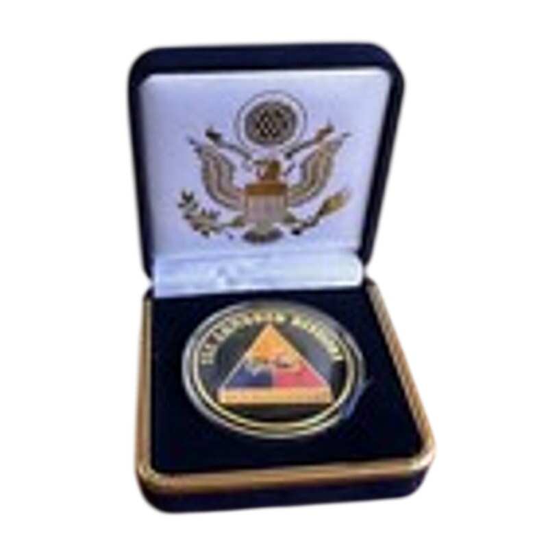 Department of Energy (DOE) Challenge Coin With Blue Velvet Case. Fast Shipping!