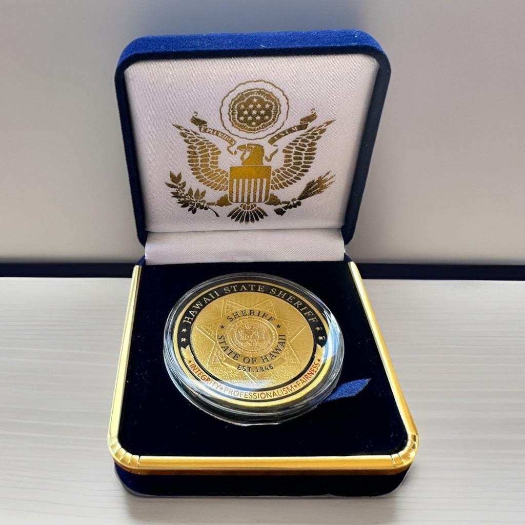 HAWAII STATE SHERIFF Challenge Coin With Blue Velvet Case. Fast Shipping!
