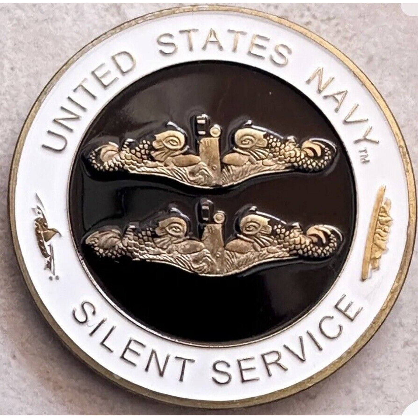 SILENT SERVICE CHALLANGE COIN SUBMARINE BASE USN PIN UP US NAVY SUB VETERAN USA