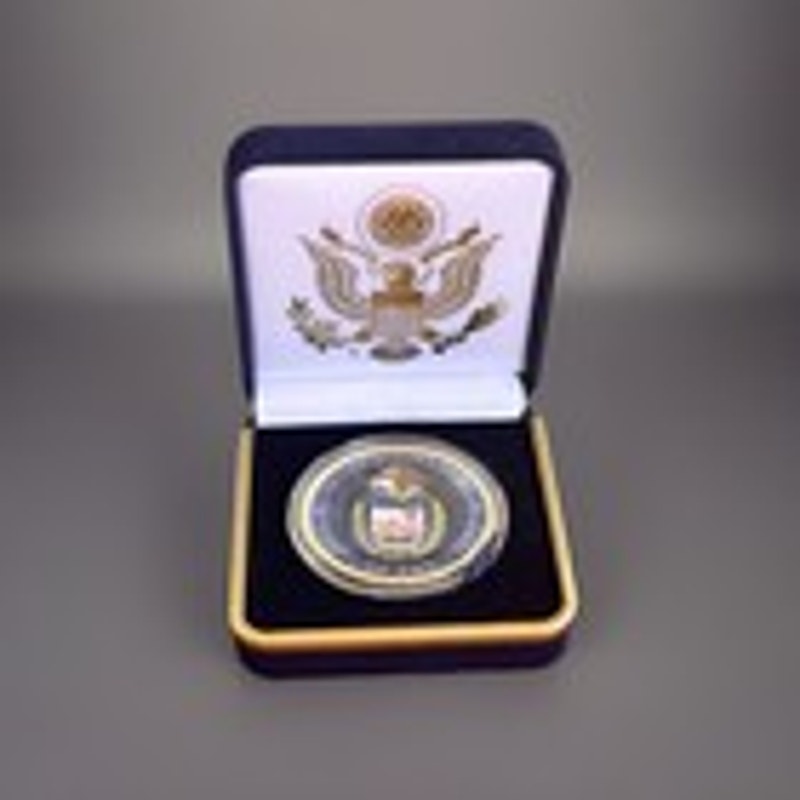 Department of Energy (DOE) Challenge Coin With Blue Velvet Case. Fast Shipping!