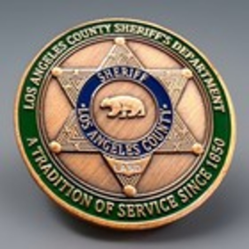 Department of Energy (DOE) Challenge Coin With Blue Velvet Case. Fast Shipping!