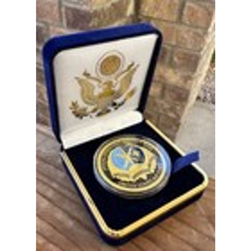 Department of Energy (DOE) Challenge Coin With Blue Velvet Case. Fast Shipping!