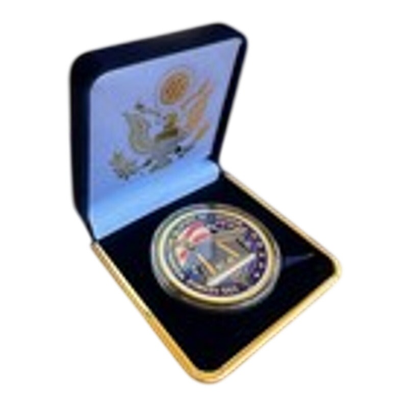 Department of Energy (DOE) Challenge Coin With Blue Velvet Case. Fast Shipping!