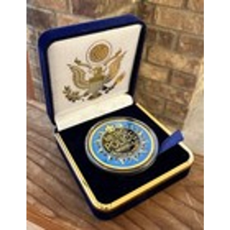 Department of Energy (DOE) Challenge Coin With Blue Velvet Case. Fast Shipping!