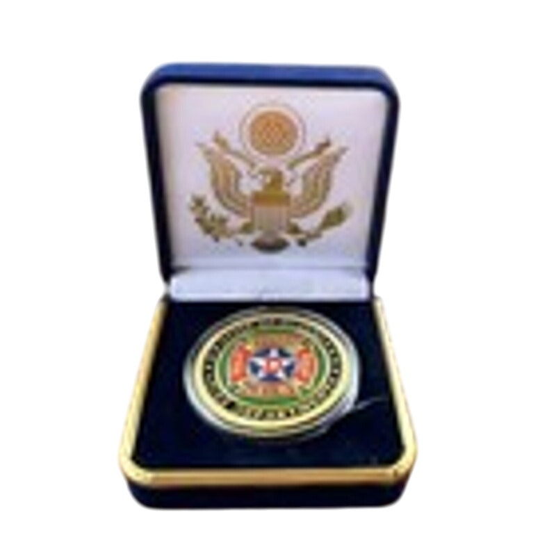 Department of Energy (DOE) Challenge Coin With Blue Velvet Case. Fast Shipping!