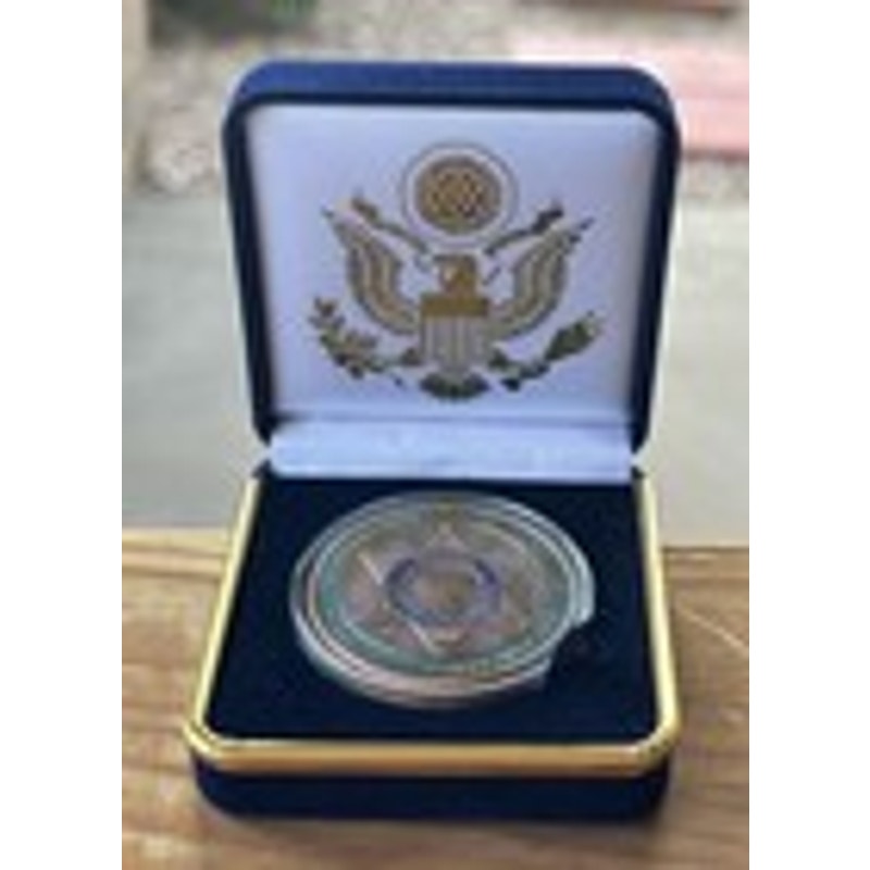 Department of Energy (DOE) Challenge Coin With Blue Velvet Case. Fast Shipping!