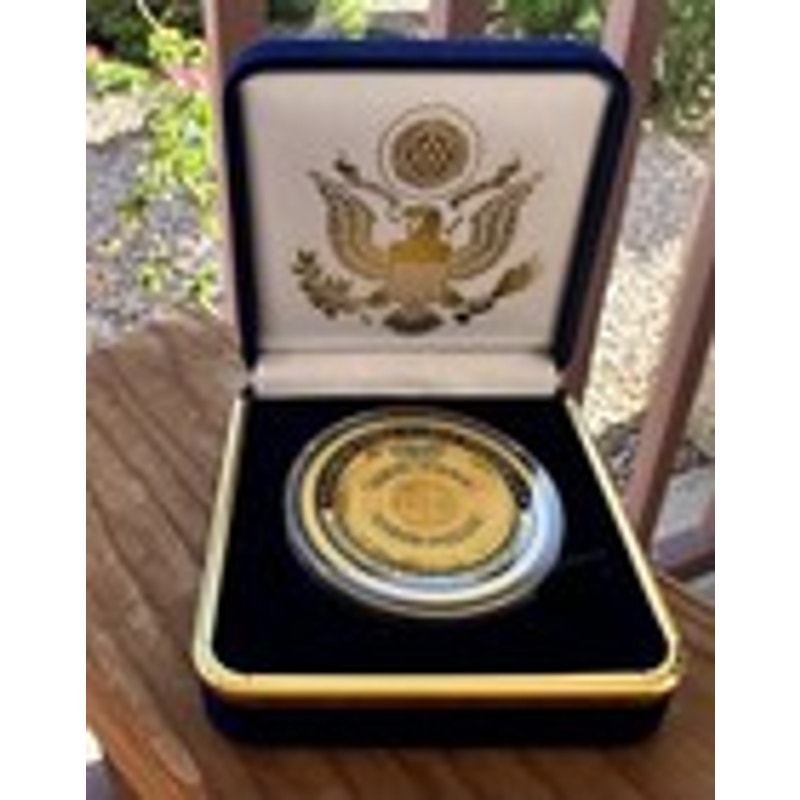 Department of Energy (DOE) Challenge Coin With Blue Velvet Case. Fast Shipping!