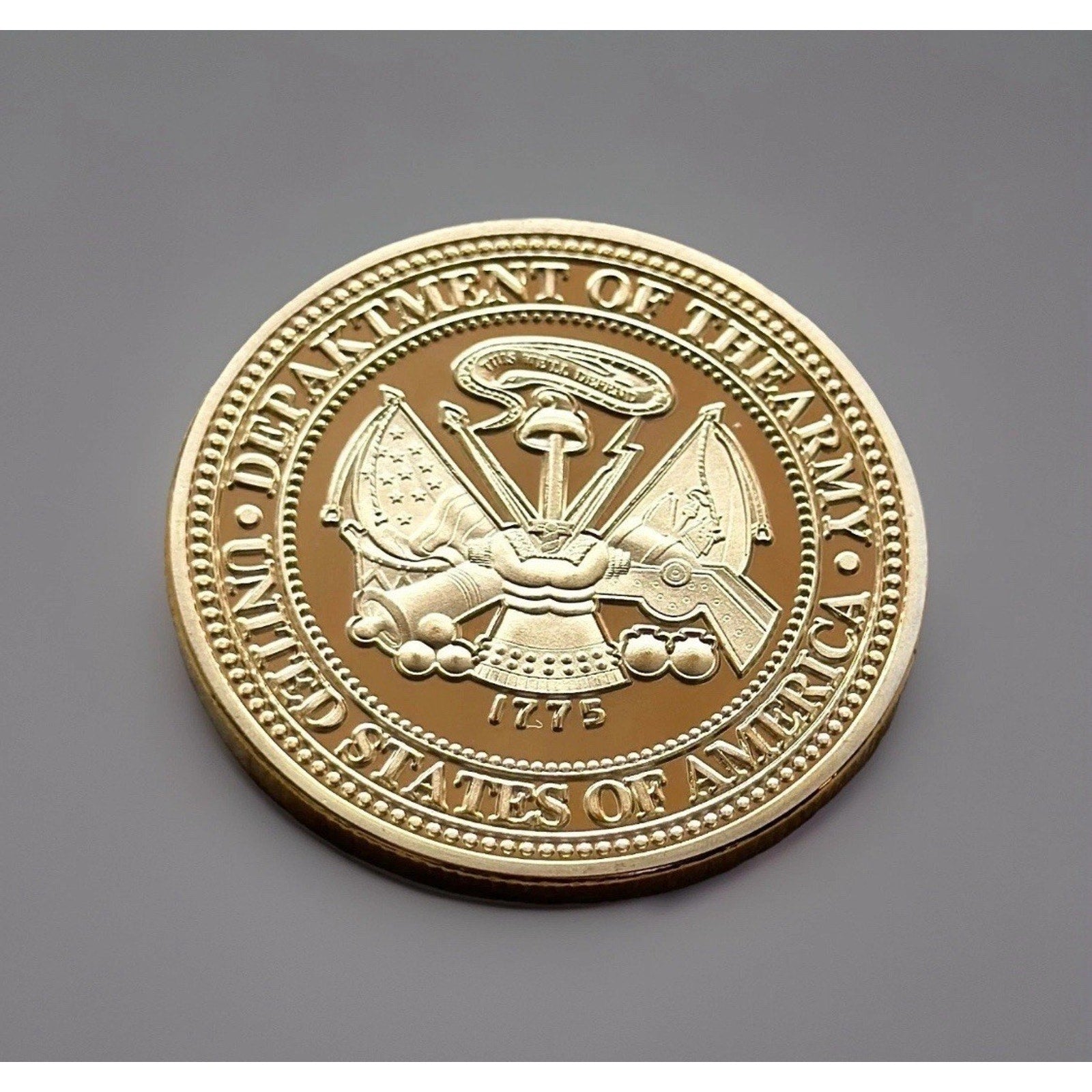 3RD Infantry Division US Army Challenge Coin "Rock of the Marne" W Velvet USA
