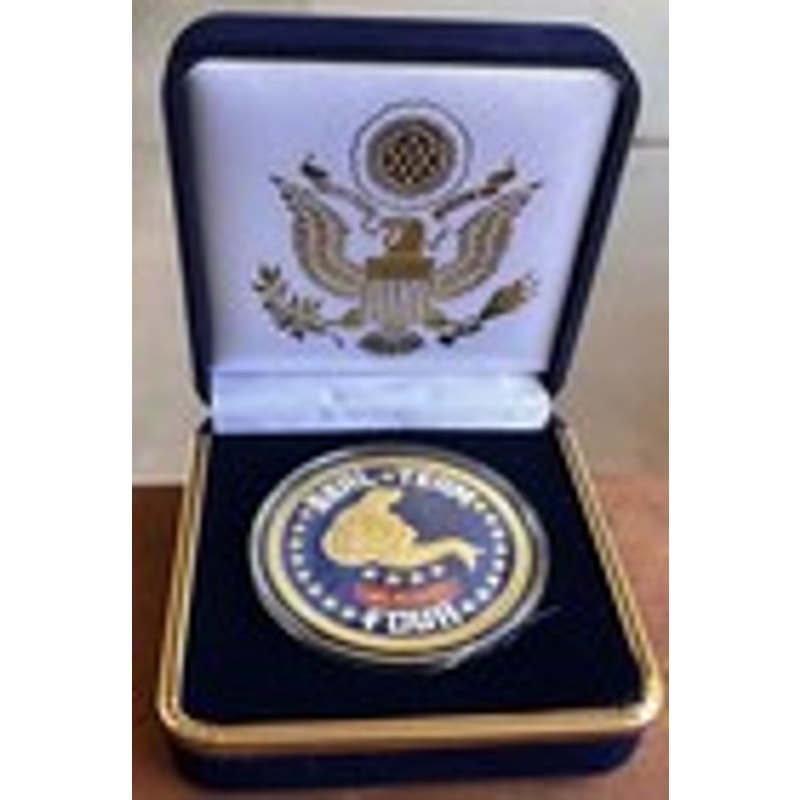 Department of Energy (DOE) Challenge Coin With Blue Velvet Case. Fast Shipping!