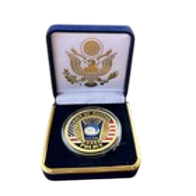 Department of Energy (DOE) Challenge Coin With Blue Velvet Case. Fast Shipping!