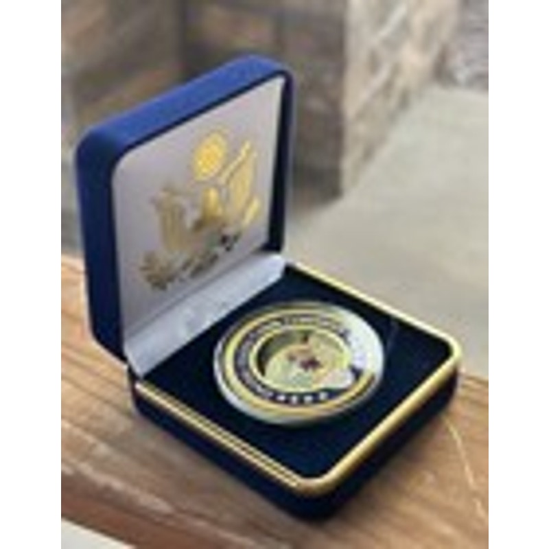 Department of Energy (DOE) Challenge Coin With Blue Velvet Case. Fast Shipping!