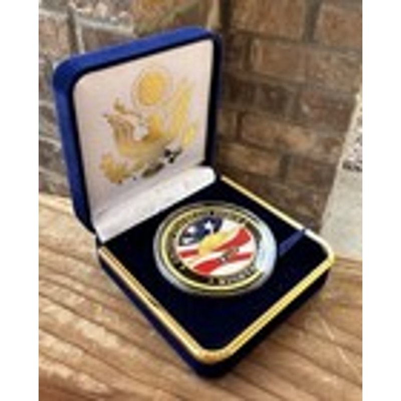 Department of Energy (DOE) Challenge Coin With Blue Velvet Case. Fast Shipping!